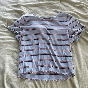 American Eagle Lettuce Edge Cropped Tee